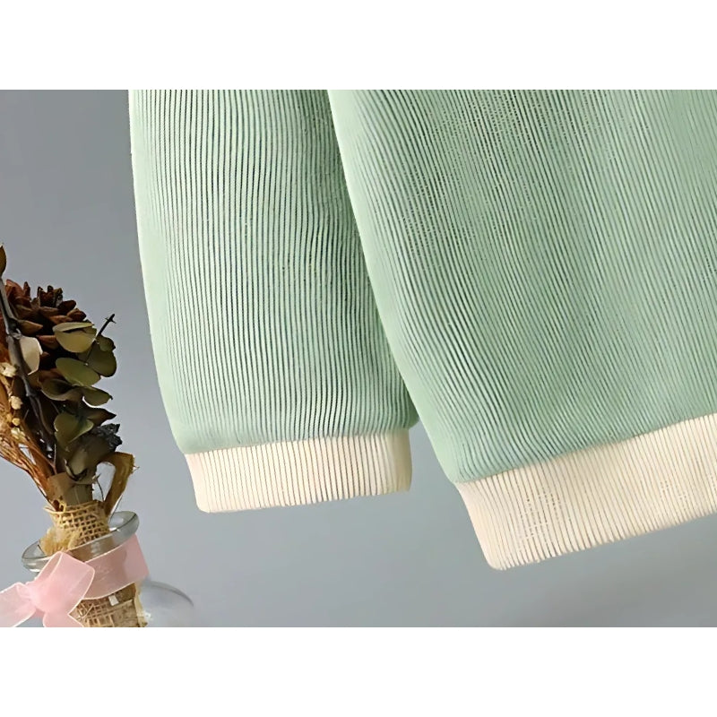 V-neck Baby Bear Girls and Boys Top