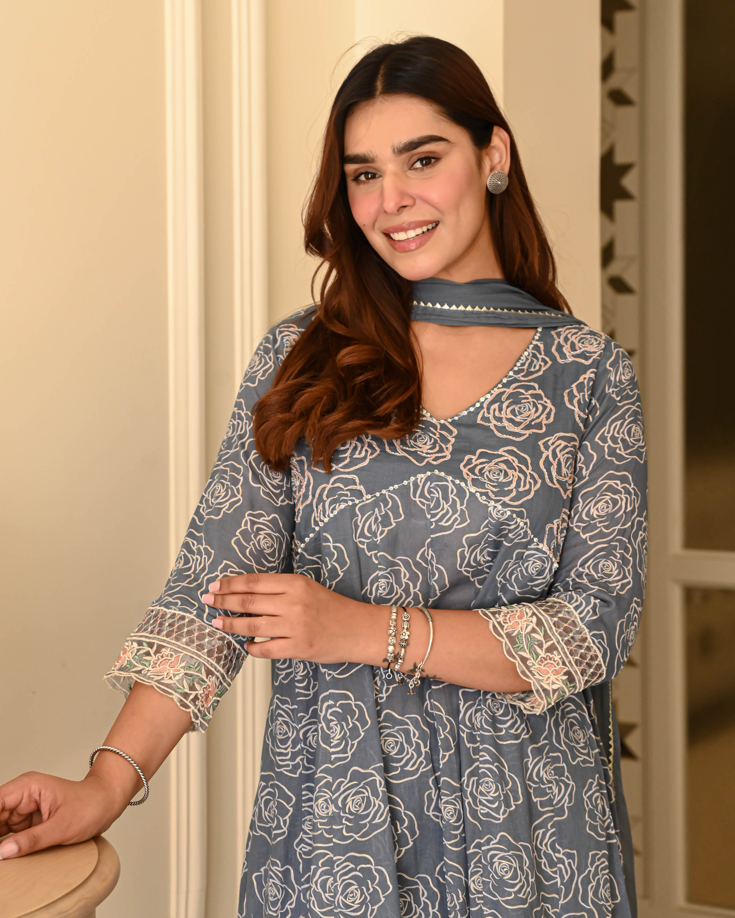 Bunaai Phool Cotton Suit Set