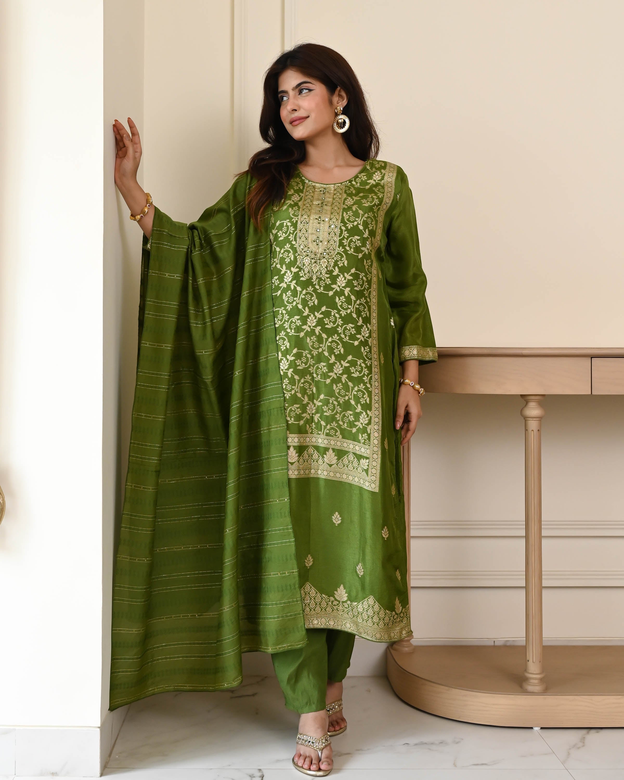 Vasant Embroidered Suit Set