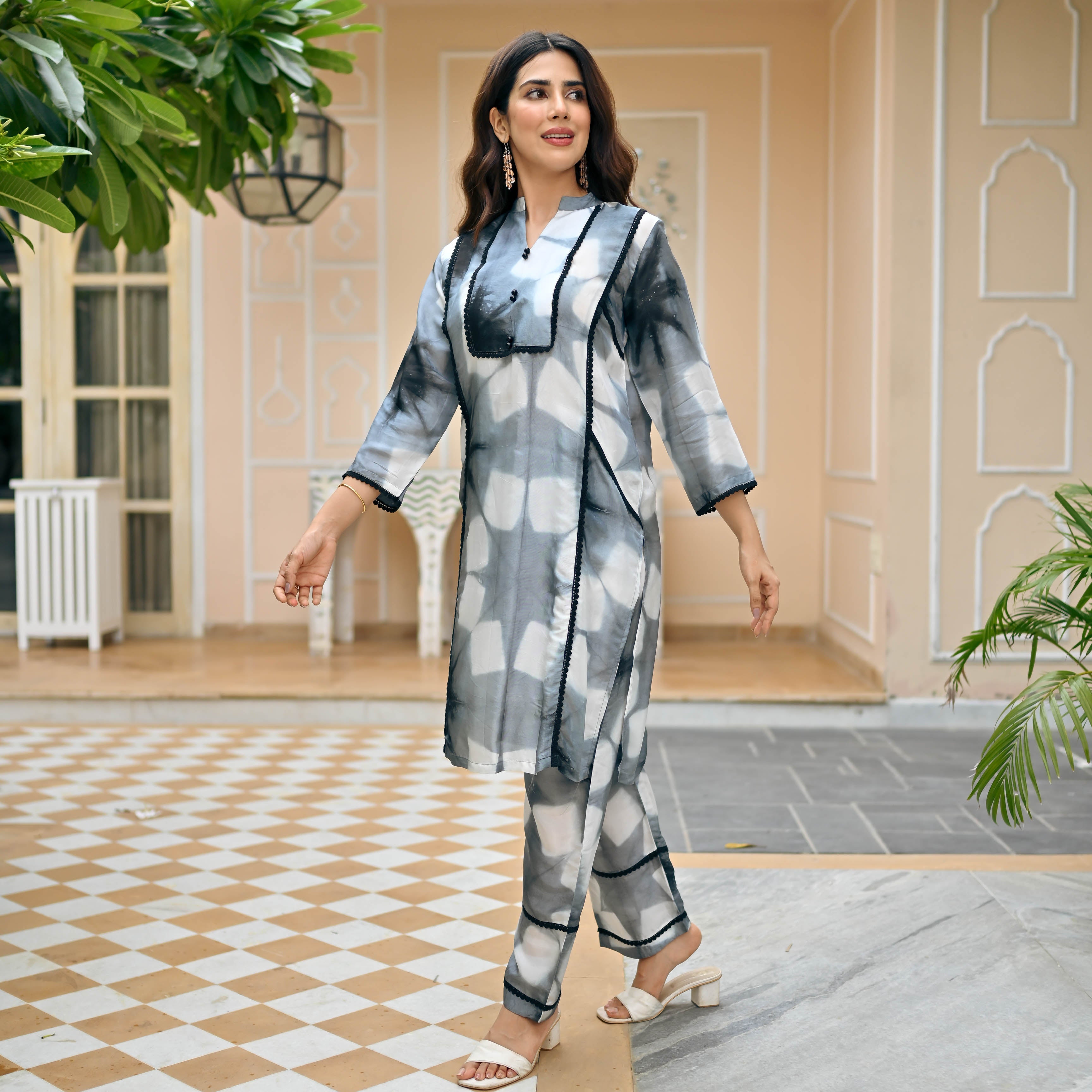 Bunaai Grace Glamour Co-ord Set