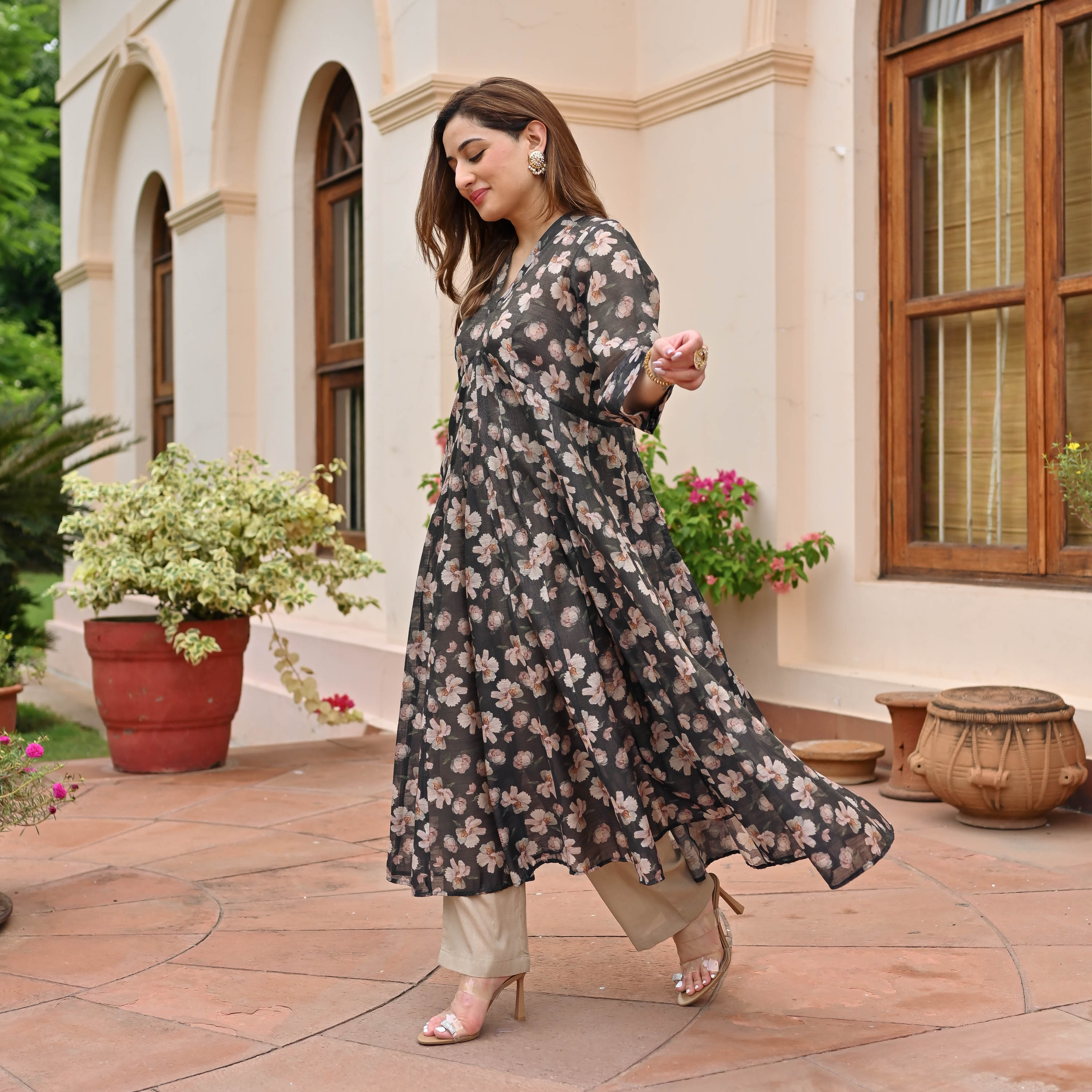 Black Beige Doriya Kurta Pants