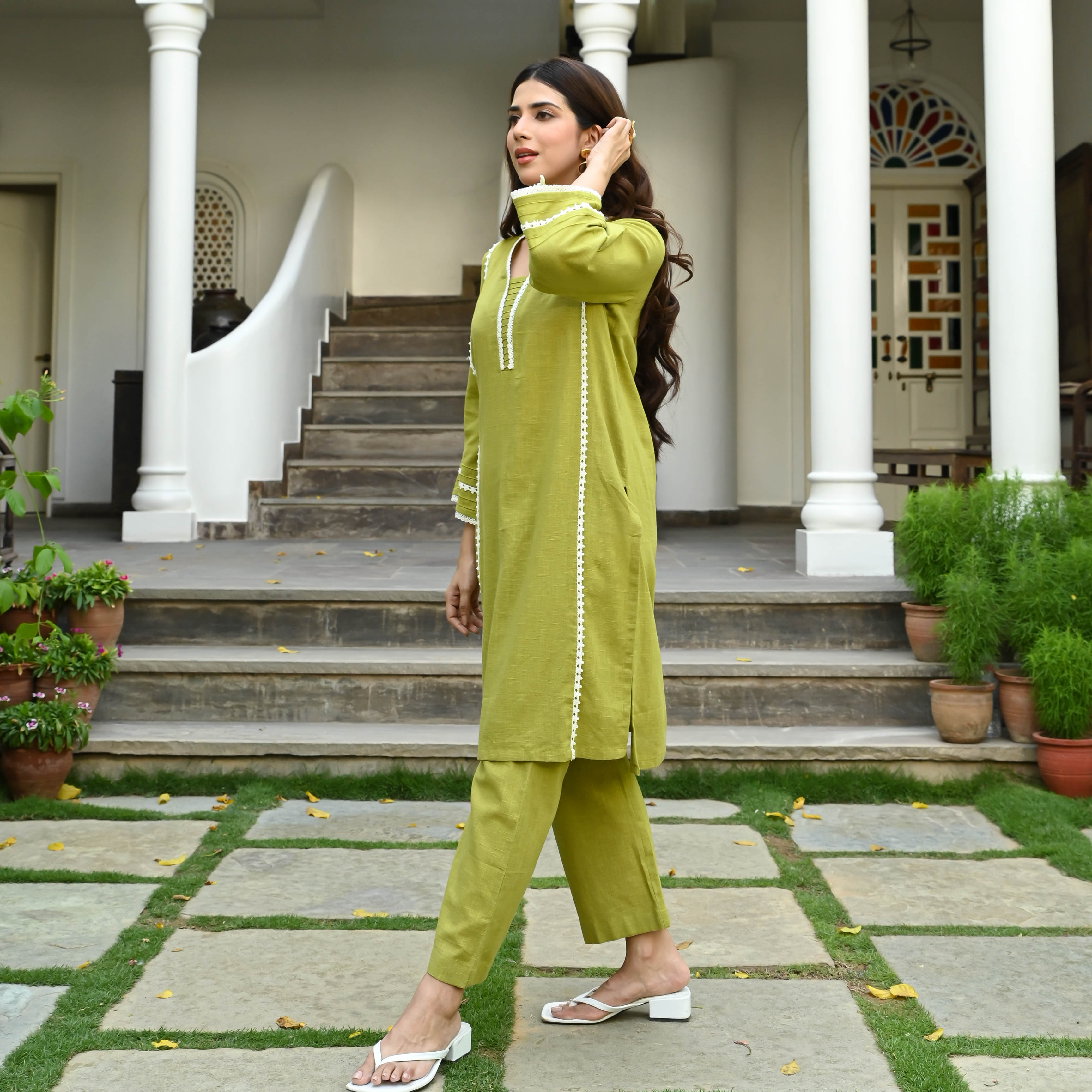 Bunaai Cotton Georgia Kurta Set